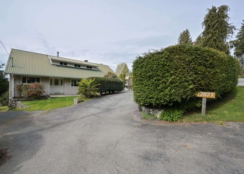 12873 Dogwood Drive, House other with 5 bedrooms, 2 bathrooms and null parking in Pender Harbour BC | Card Image
