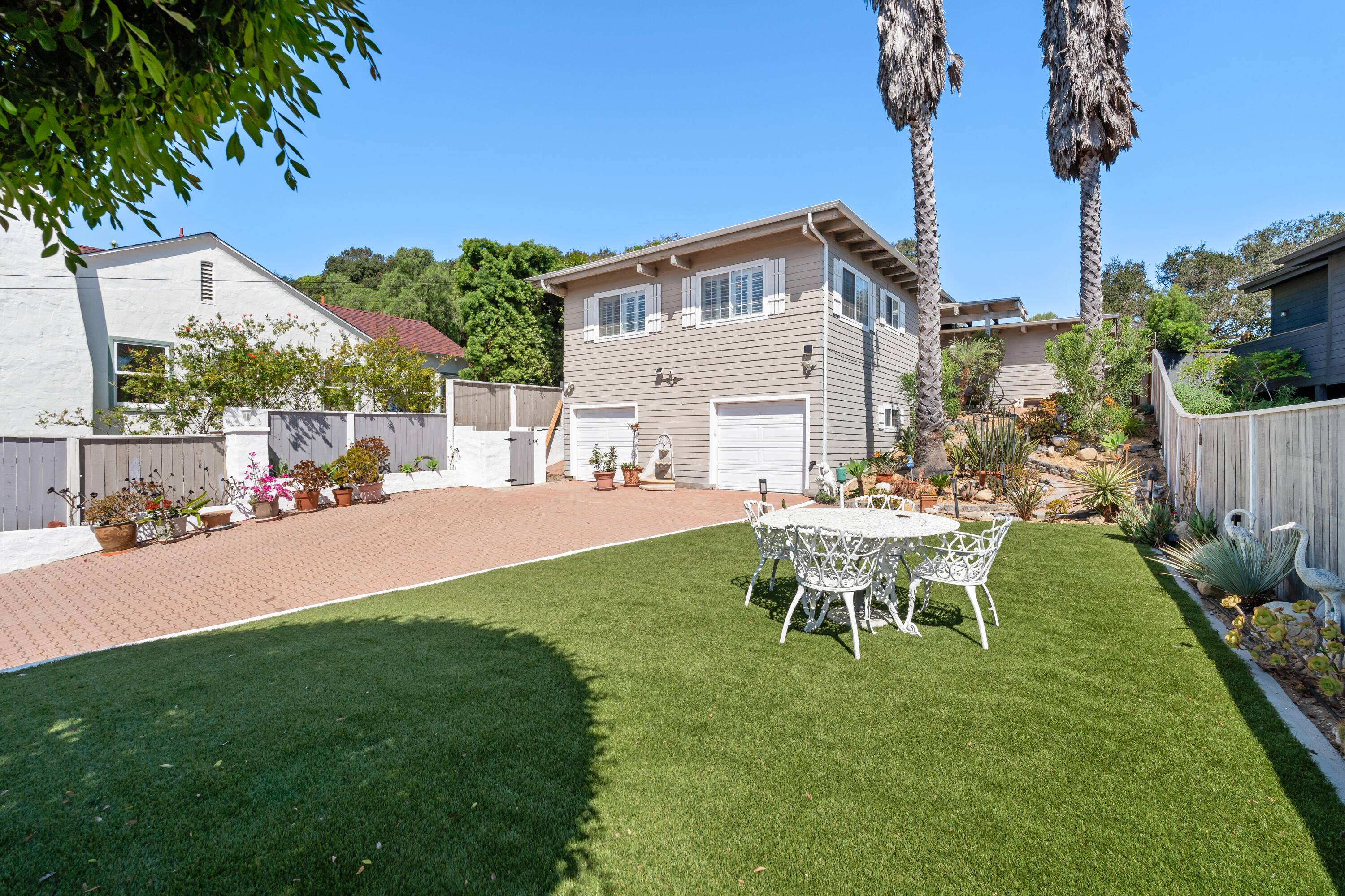 Residential in SANTA BARBARA 3