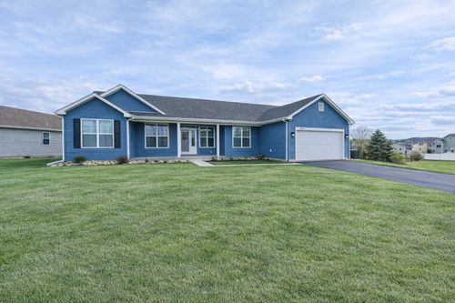 2214 Truman Trl, McHenry, IL, 60051-3619 | Card Image