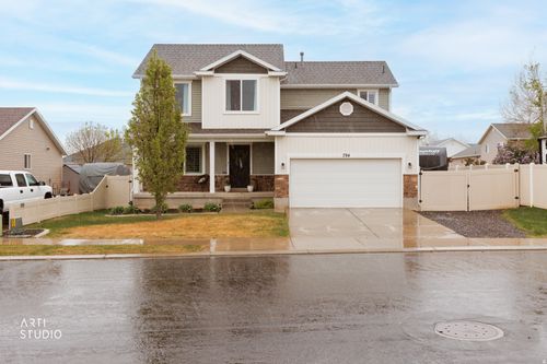 794 N 100 W, Santaquin, UT, 84655-7911 | Card Image