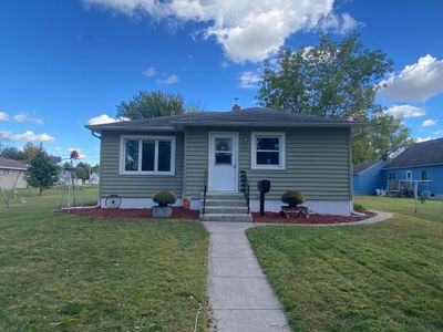 308 17th Street N | Image 1