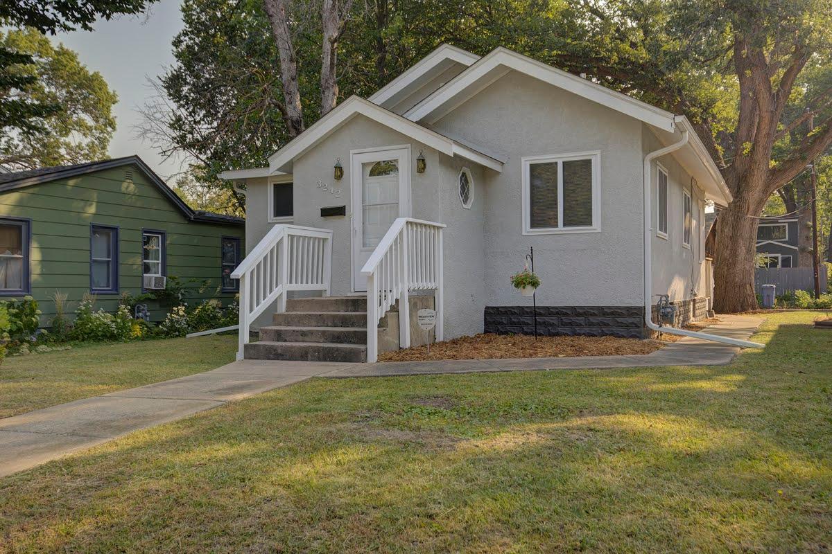 Vincent Ave, Minneapolis, MN 55412