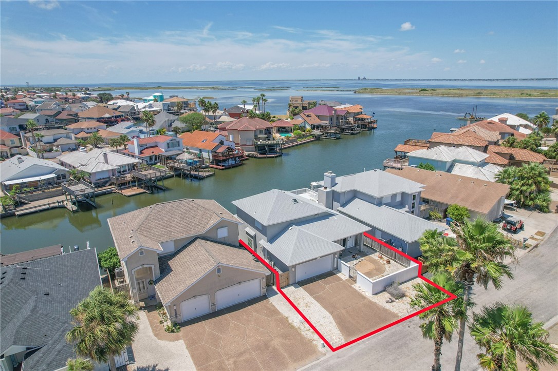 Queen Johanna Ct, Corpus Christi, TX 78418
