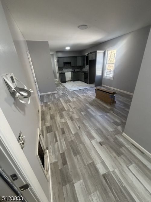 131 Huntington Ter, Newark, NJ, 07112-1808 | Card Image