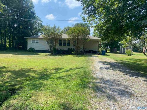 476 Cedar Ridge Dr, Union Grove, AL, 35175-8981 | Card Image