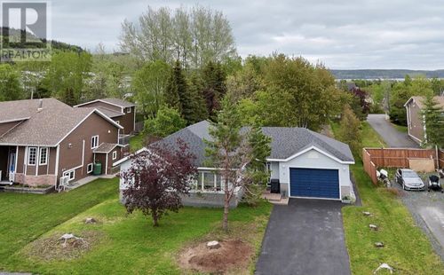 12 Sandy St, Clarenville, NL, A5A4N3 | Card Image