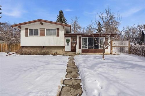 6004 Louise Rd Sw, Calgary, AB, T3E5V2 | Card Image