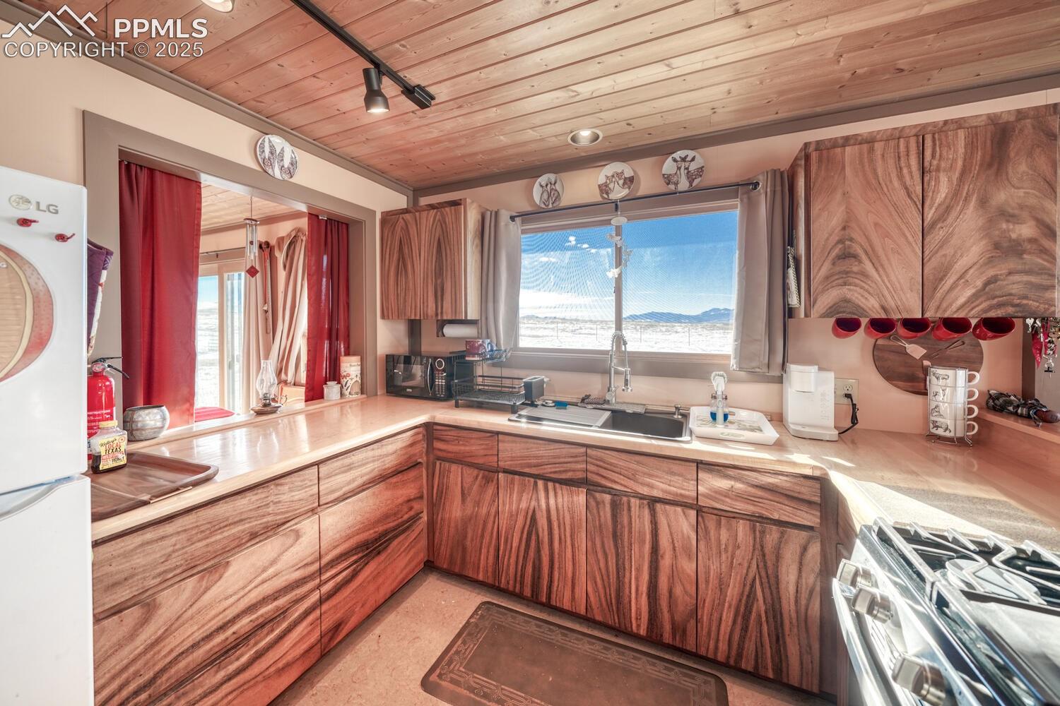 Residential in Westcliffe 5