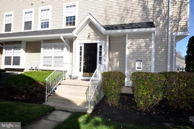 6901 Baltimore Drive, Townhouse with 3 bedrooms, 2 bathrooms and null parking in MARLTON NJ | Image 2