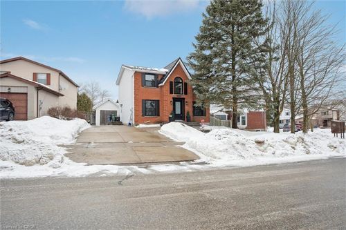 33 Chesterton Lane, Guelph, ON, N1E6S8 | Card Image