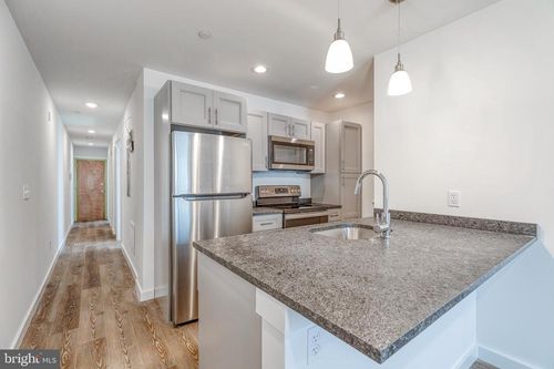unit-101-751 N 43rd St, PHILADELPHIA, PA, 19104-2498 | Card Image