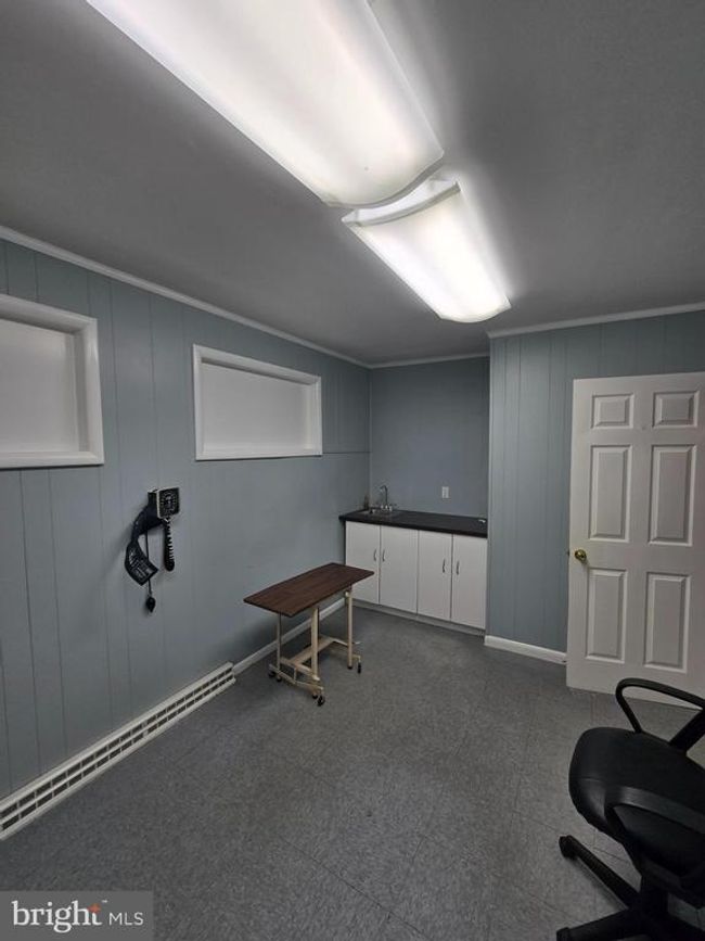 321 E Broad St, Home with 0 bedrooms, 0 bathrooms and null parking in GIBBSTOWN NJ | Image 7