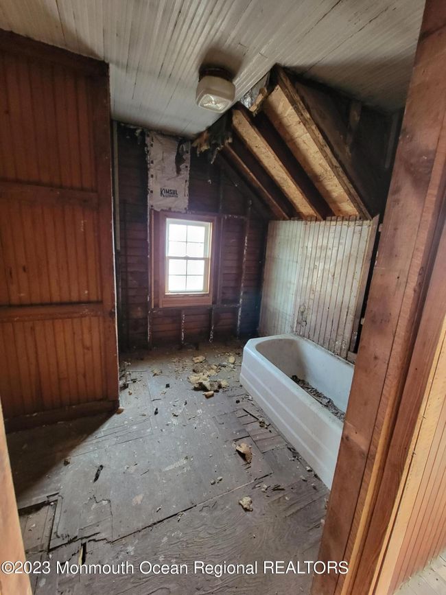 15 Sunset St, House other with 3 bedrooms, 1 bathrooms and null parking in Keansburg NJ | Image 14