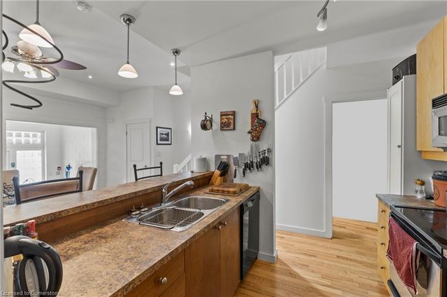 1 - 49 Ontario St, House attached with 1 bedrooms, 2 bathrooms and 1 parking in Grimsby ON | Image 13