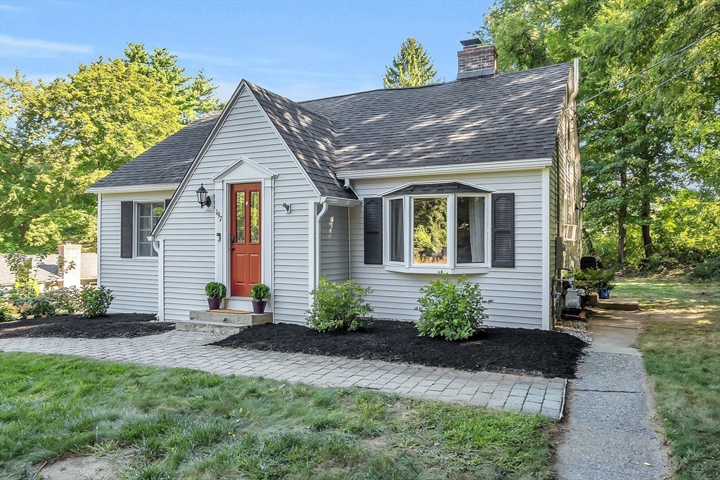 White St, Lunenburg, MA 01462