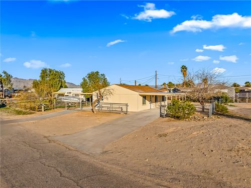 1405 E Pearl Cir, Fort Mohave, AZ, 86426-6014 | Card Image