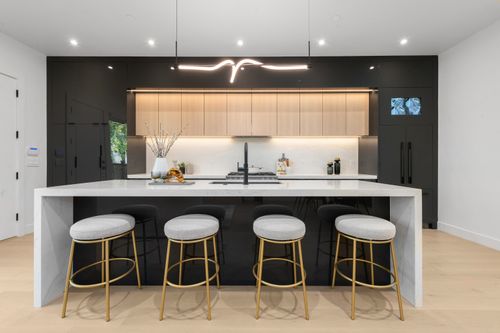 1-3232 W 38th Ave, Vancouver, BC, V6N2X6 | Card Image