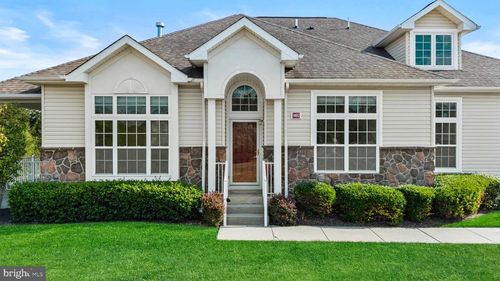 1402 Schindler Dr N, Monmouth Junction, NJ, 08852-3540 | Card Image