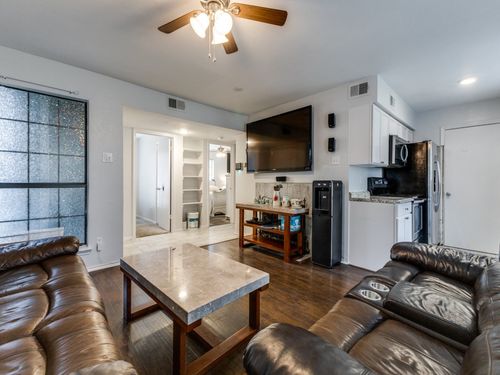 apt-103-5801 Lake Hubbard Pkwy, Garland, TX, 75043-4561 | Card Image