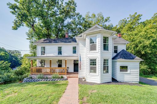 1038 Valencia Dr, Huddleston, VA, 24104-3490 | Card Image