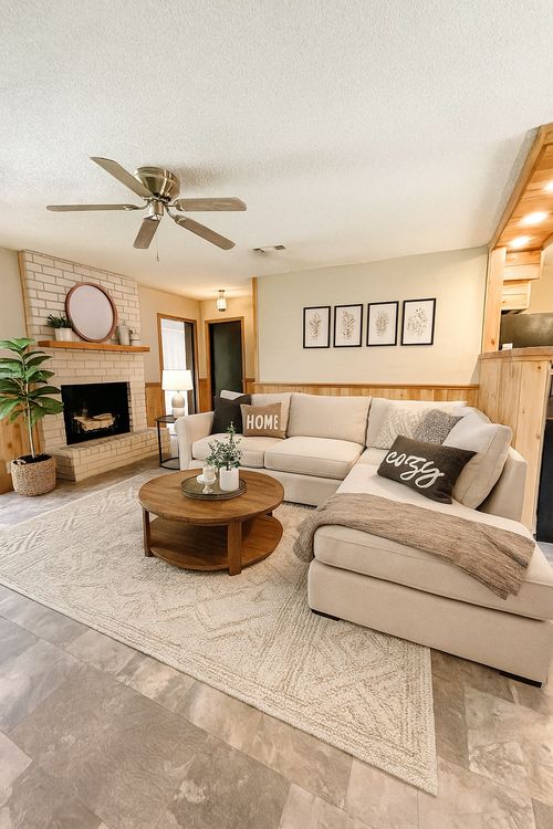 121 Bruce St, Brady, TX, 76825-9787 | Card Image