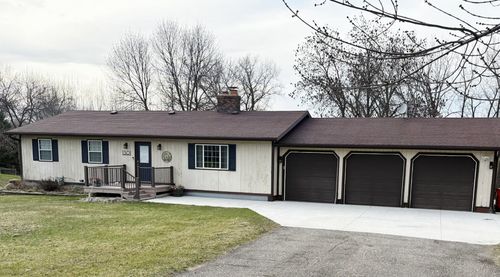 1301 Ridgeview Ter Ne, Alexandria, MN, 56308-8685 | Card Image