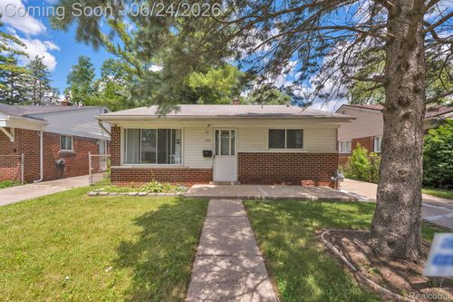 25636 Norfolk St, Dearborn Heights, MI, 48125-1129 | Card Image