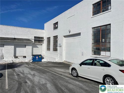 1b-area-a-1006 Hanover Avenue, Allentown City, PA, 18109 | Card Image