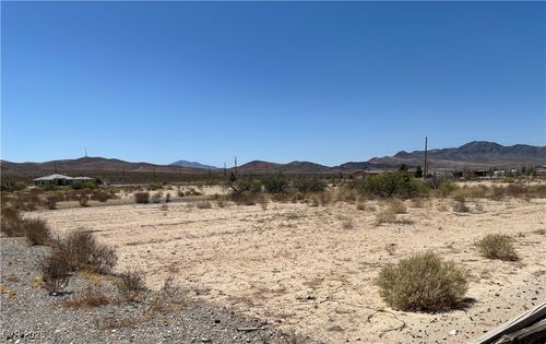 1400 S Warren St, Pahrump, NV, 89048-5395 | Card Image