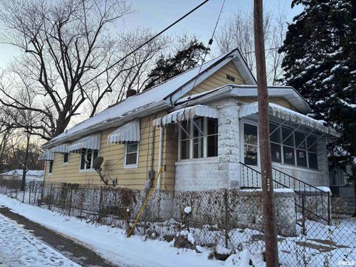 515 Mary St, Peoria, IL, 61603-3429 | Card Image