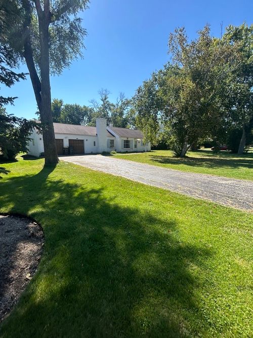 13 W Kenilworth Ave, Prospect Heights, IL, 60070-1337 | Card Image