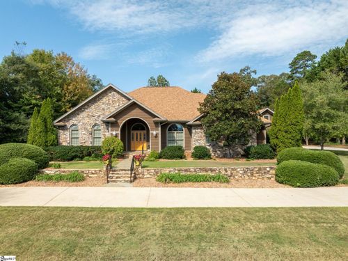 105 E Round Hill Rd, Greenville, SC, 29617-7033 | Card Image