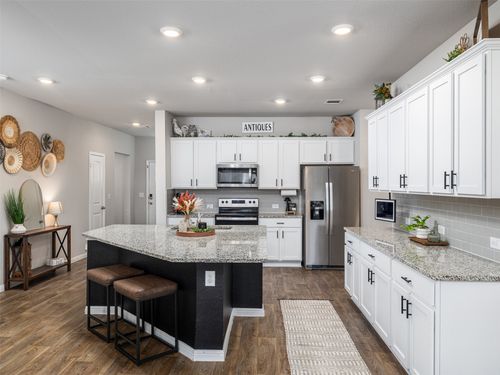 201 Bunting Lane, Bertram, TX, 78605 | Card Image
