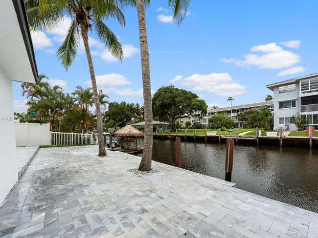 1007 Citrus Isle, House other with 4 bedrooms, 3 bathrooms and null parking in Fort Lauderdale FL | Image 7
