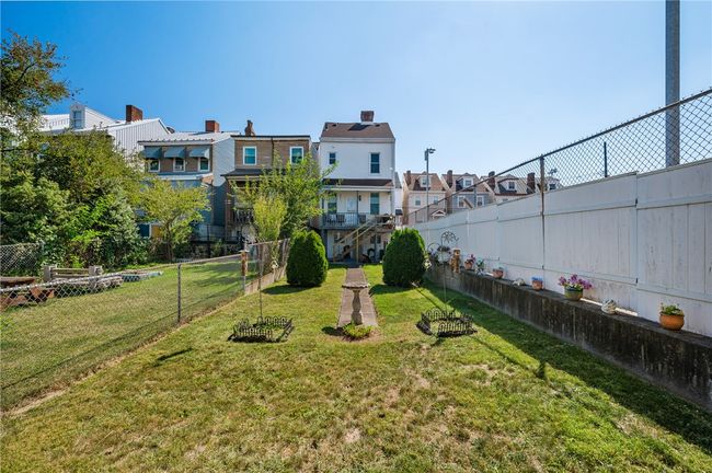 322 Darsie St, House other with 3 bedrooms, 2 bathrooms and 2 parking in Bloomfield PA | Image 24