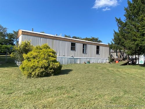 2300 Old East Rd Ne, Palmyra, IN, 47164-8739 | Card Image