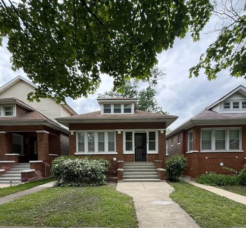 7634 S Loomis Blvd, Chicago, IL, 60620-3737 | Card Image