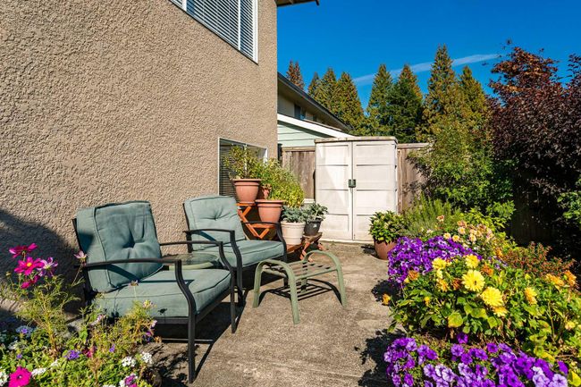 996 Weldon Court, House other with 5 bedrooms, 4 bathrooms and null parking in Port Moody BC | Image 36