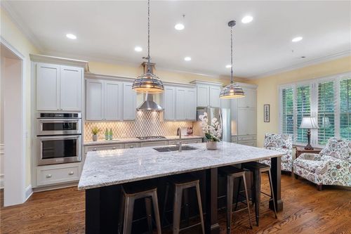 407 Nottaway Ln, Alpharetta, GA, 30009-2287 | Card Image