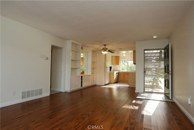 Living Room | Image 6
