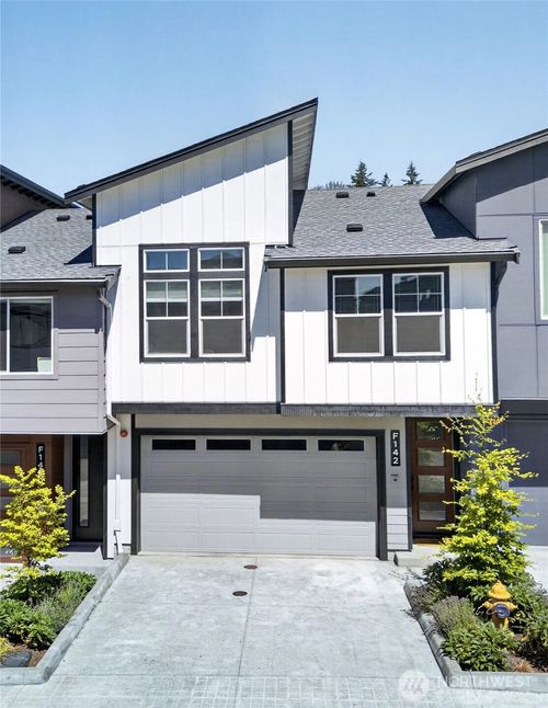 f142-8609 Soper Hill Rd, Marysville, WA, 98270-7111 | Card Image