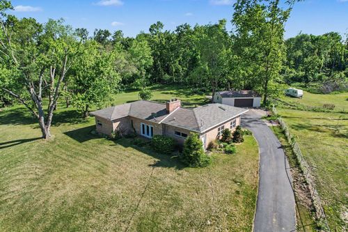 20759 Carpenter Dr, Battle Creek, MI, 49017-9769 | Card Image