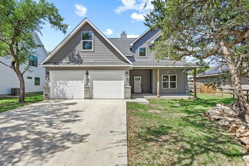 7 Harmony Ln, Wimberley, TX, 78676-2016 | Card Image