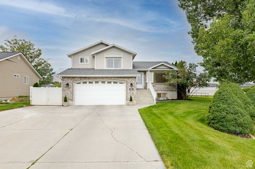 754 220, Smithfield, UT, 84335-9503 | Card Image