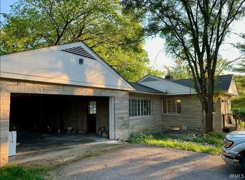 2000 E Atwater Ave, Bloomington, IN, 47401-7813 | Card Image