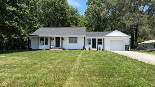 10932 E County Road 1025 N, Seymour, IN, 47274-9736 | Card Image
