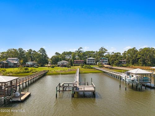 2404 W Yacht Dr, Oak Island, NC, 28465-7531 | Card Image
