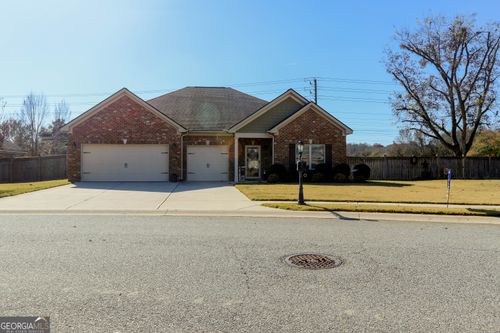 107 Westchester Trl, Kathleen, GA, 31047-2895 | Card Image