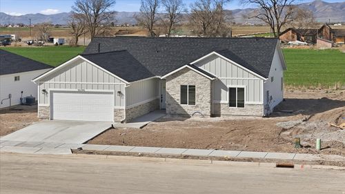 10295 N Vista Ln, Tremonton, UT, 84337 | Card Image