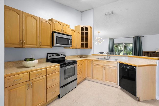 134 Naranja Rd, House other with 3 bedrooms, 2 bathrooms and null parking in DEBARY FL | Image 9